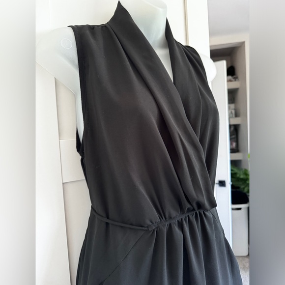 ARITZIA Wilfred Sabine Wrap Dress Sleeveless Tie Waist Black Small - Picture 7 of 13